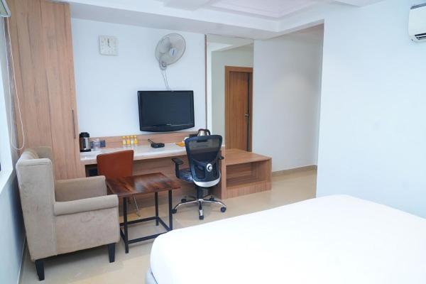 Hotel Kinara Grand Hyderabad Esterno foto