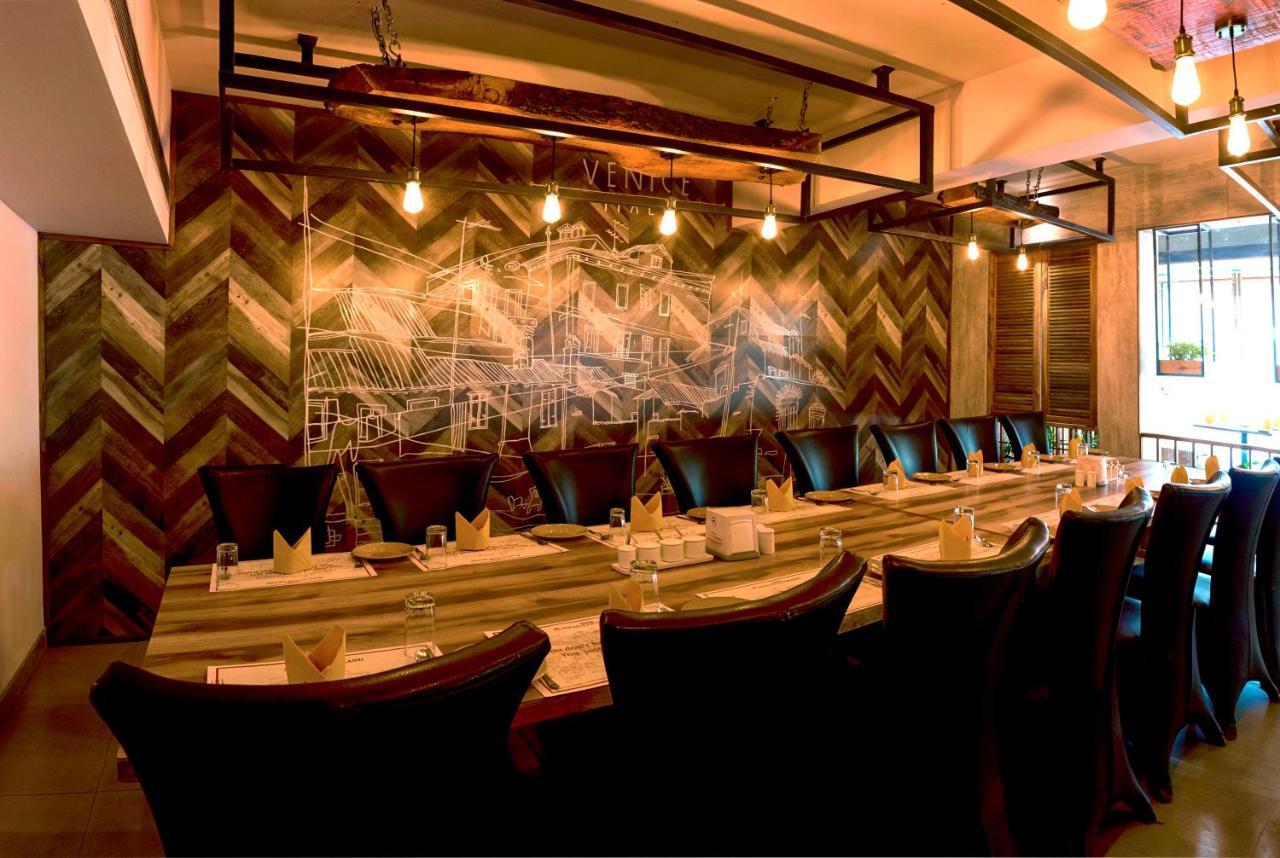 Hotel Kinara Grand Hyderabad Esterno foto