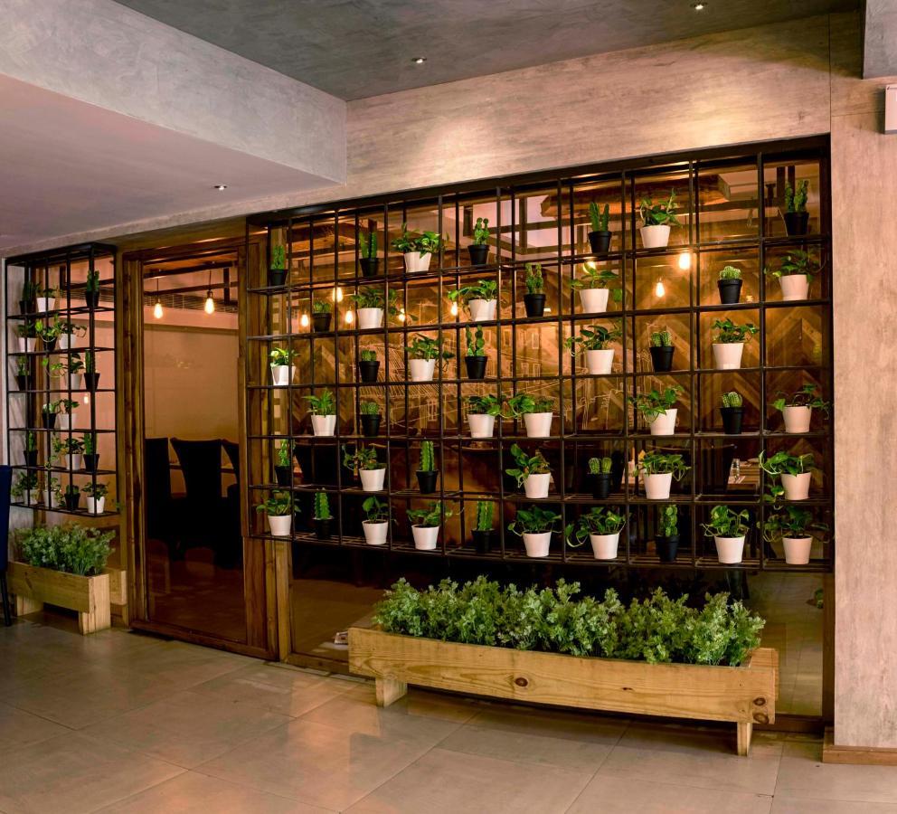 Hotel Kinara Grand Hyderabad Esterno foto